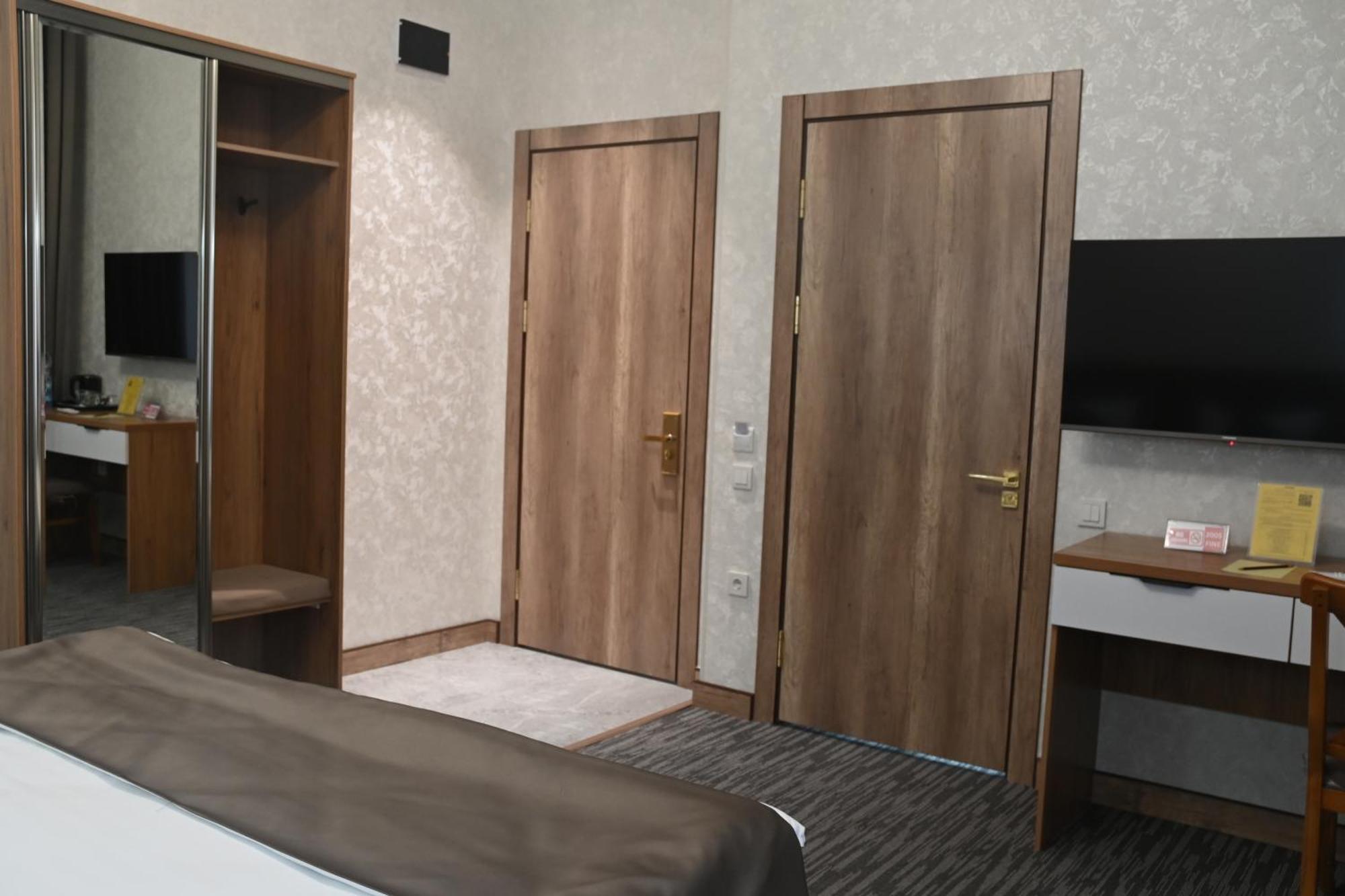 My Status Hotel ทาชเคนต์ ภายนอก รูปภาพ