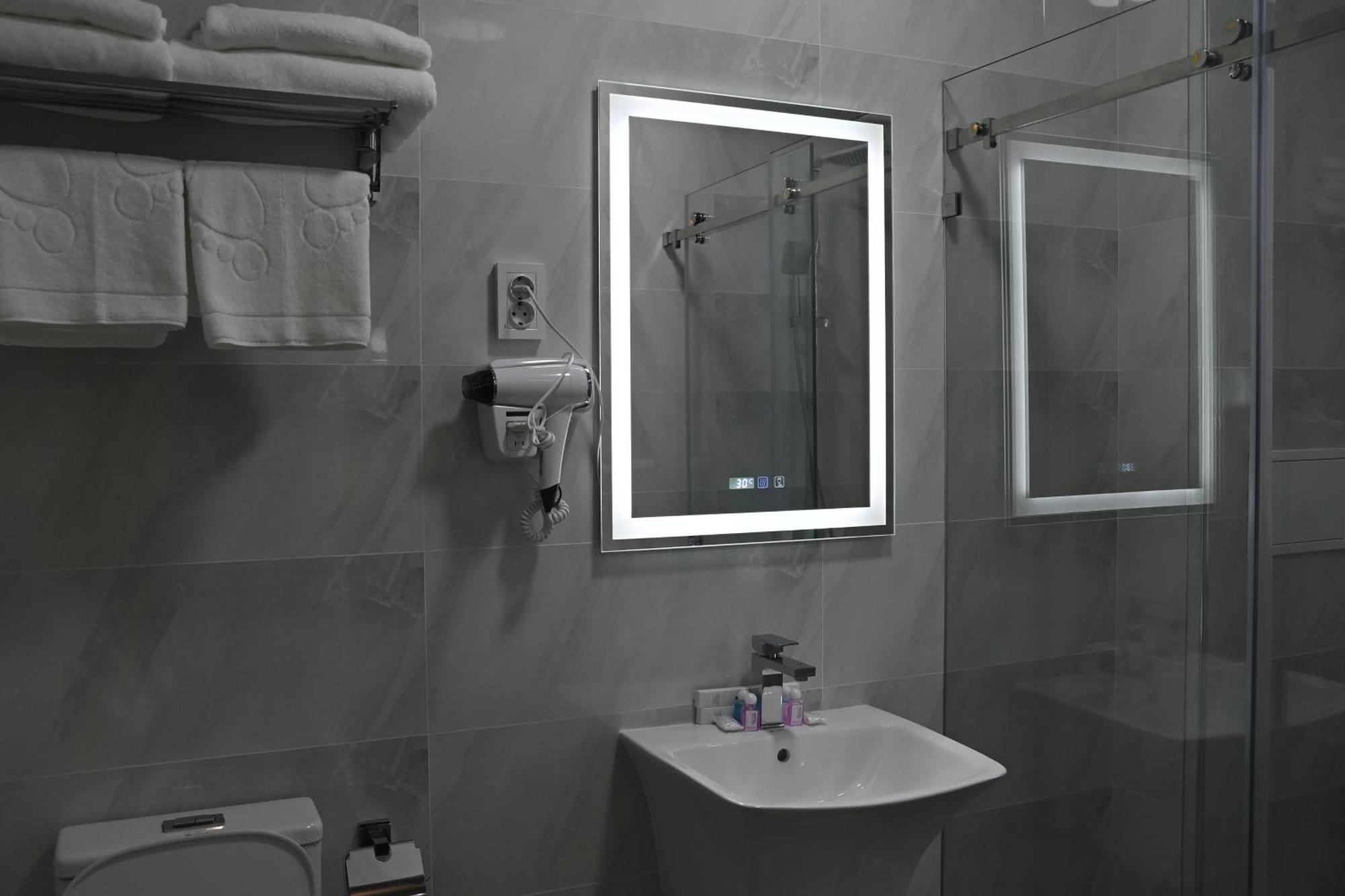 My Status Hotel ทาชเคนต์ ภายนอก รูปภาพ