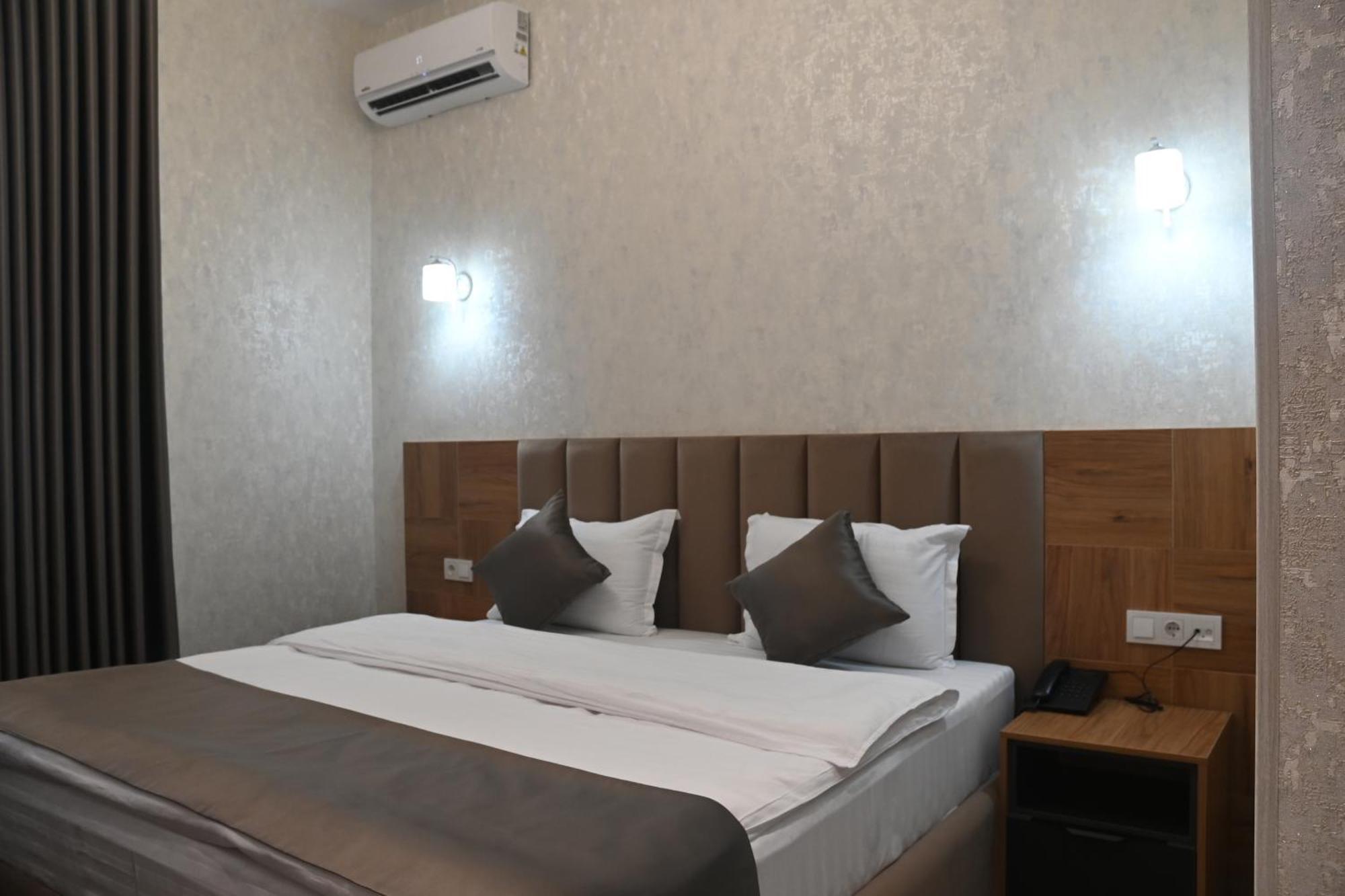 My Status Hotel ทาชเคนต์ ภายนอก รูปภาพ